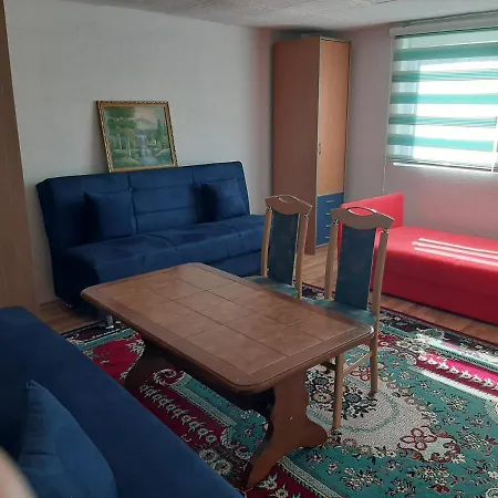 Dzana شقة